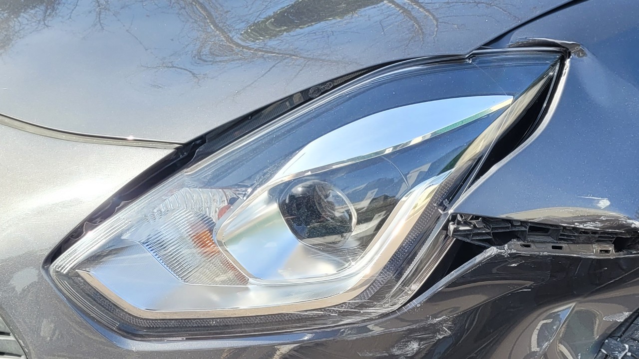 Coup de tonnerre à Brest !